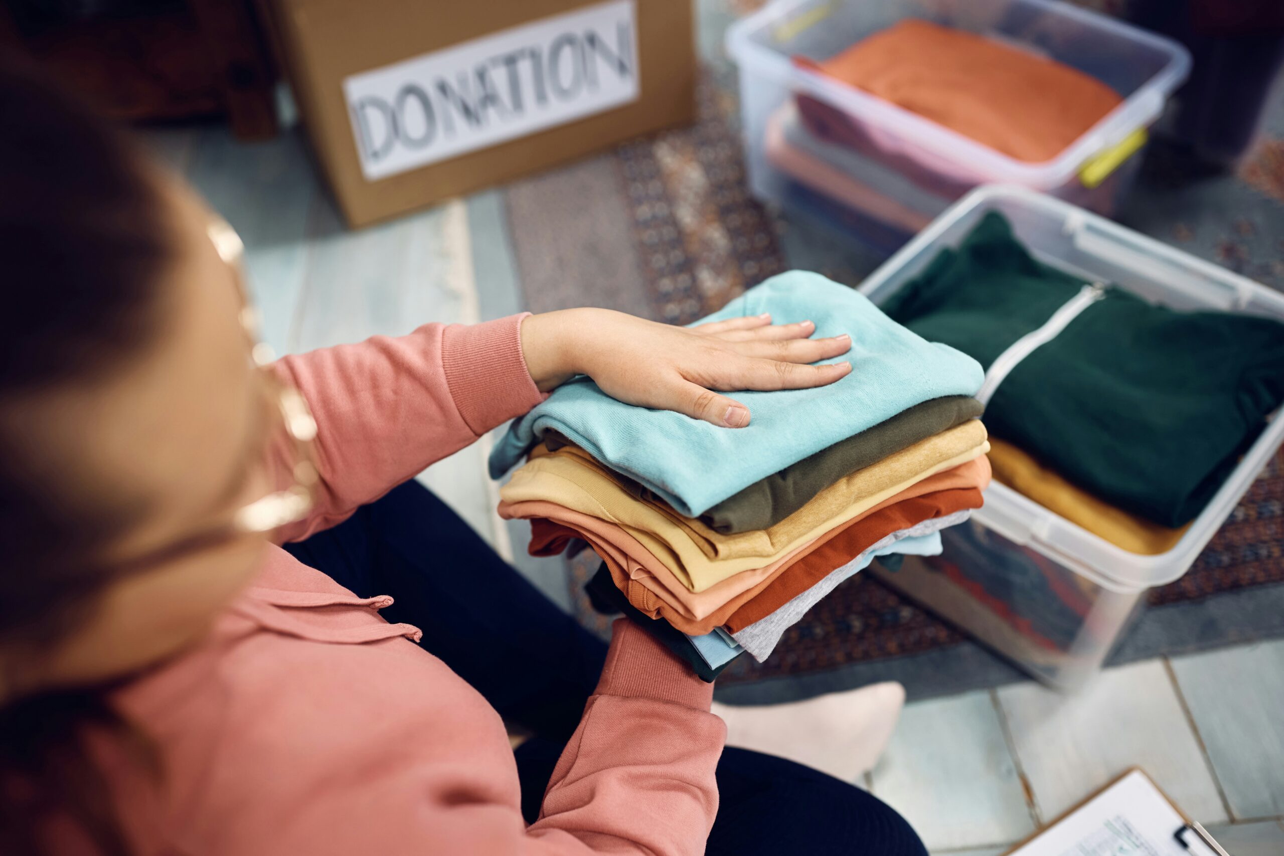 Living Generously Simple Ways to Weave Philanthropy into Everyday Life